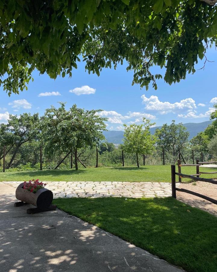 B&B Fonte Vena Norcia Bagian luar foto